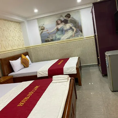 Duc Long Airport Hotel